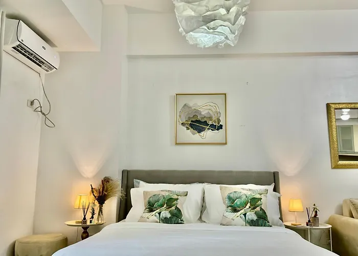 Bell Place At Venice Luxury Mckinley Hill 公寓